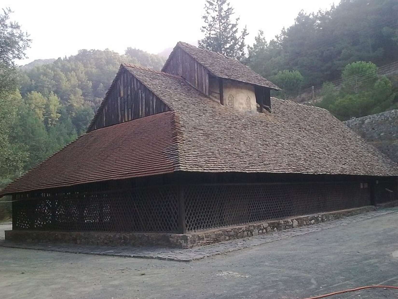 Araka-Lagoudera Panagia'sı.