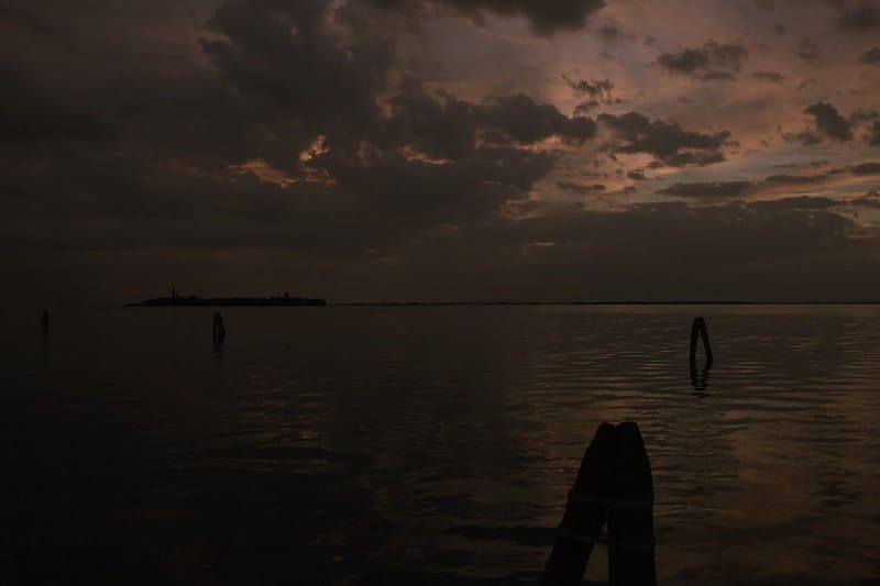 Karanlık hikayenin geçtiği Poveglia Adası'nın unutulmaz manzarası